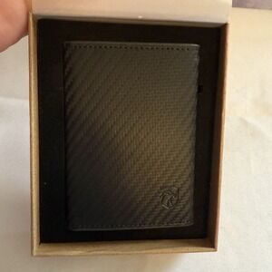 IWANTIT Minimalist Men's Wallet Lever Card Holder Action Carbon Black NIB